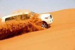 DESERT-SAFARI-DHOW-CRUISE-DINNER-2