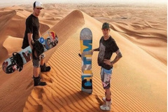 sandboarding-desert